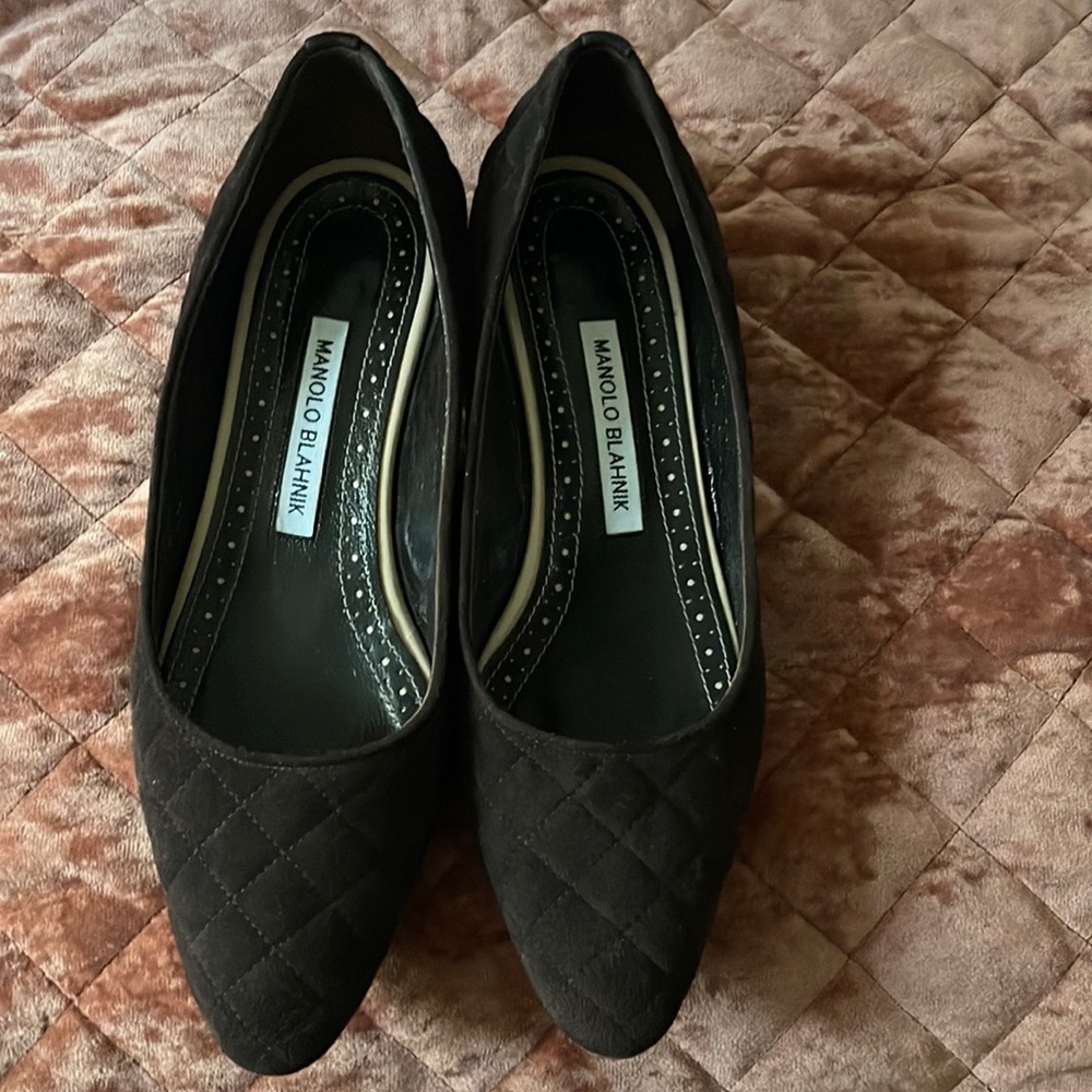 Manolo Blahnik•Brown•lisqui quilted suede•30mm pump•size 38•handmade in Italy 🇮🇹